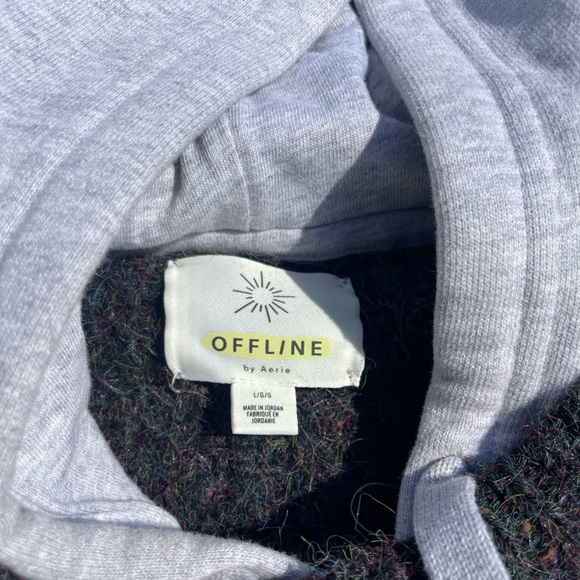 Women's American Eagle Sweater w/ Attached Hood - Sz. L - Picture 3 of 3